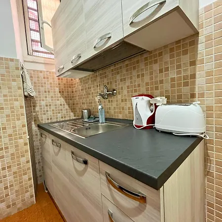 Privato A San Giovanni Rom